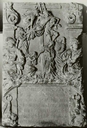 Grabplatte der Rosina Schumann vom Johanneskirchhof