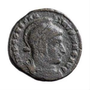 Münze, Follis, Aes 4, 318 - 319 n. Chr.