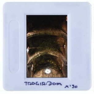 Trogir, Kathedrale hl. Laurentius : Innenansicht Gewölbe