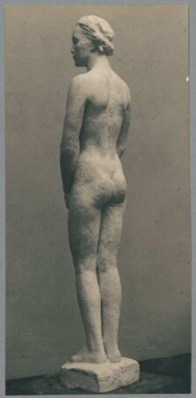 Junge Frau, 1929, Gips