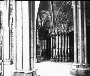 Dijon, Notre Dame; Vorhalle