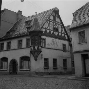 Weimar. Fachwerkhaus mit Erker