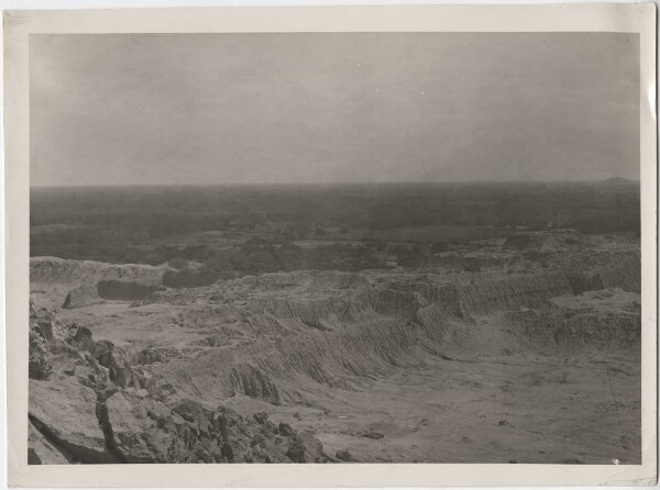 Ansicht der Huacas von Túcume vom Fusse des Cerro Purgatorio aus