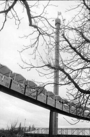 Basel: Grün 80, Turm und Monorail