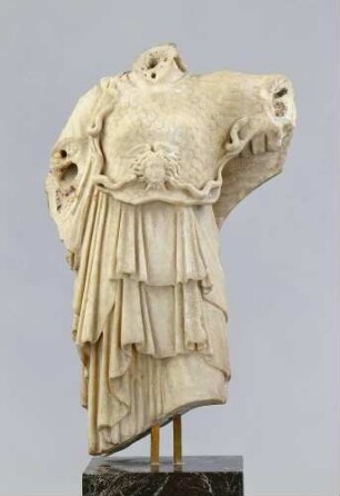 Statuette der Athena