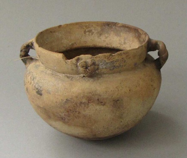 Clay vessel