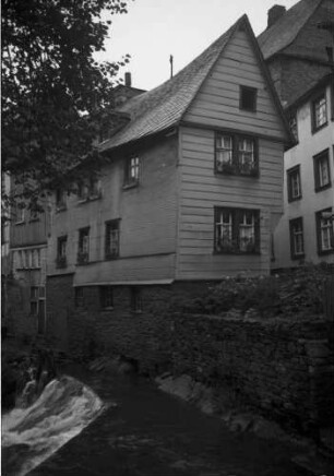 Monschau: 600 Jahre Monschau; spitzes Giebelhaus