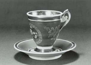 Tasse mit Untertasse