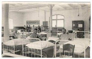 Foto-Postkarten vom Privatlazarett Hohenaschau: Schlafsaal II