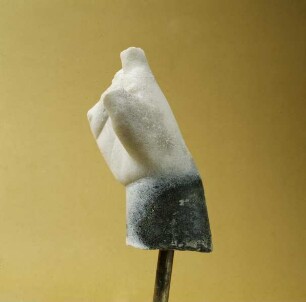Fragment einer Kinderhand