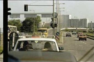Berlin; West: Auffahrt zur Stadtautobahn; Schumacherdamm