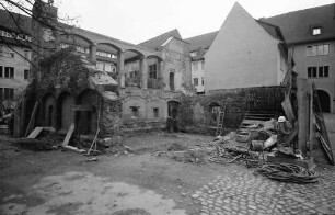 Freiburg: Rathaus; Wiederaufbau der Gerichtslaube; ausgeräumte Ruine