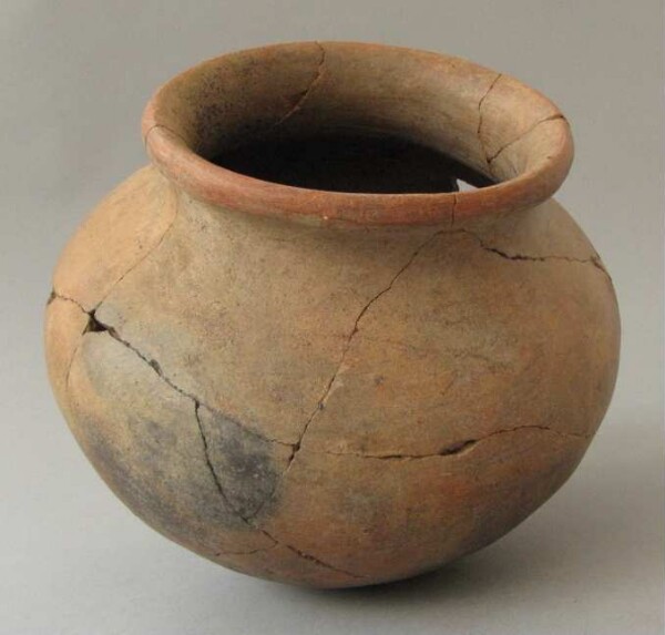 Clay vessel