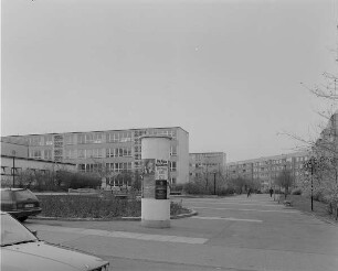 Unterrichtsgebäude