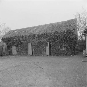 Gehöft. Stallgebäude