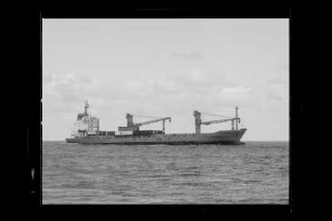 Cadiz ex Cape ex Hellenic Cape (1982), Containerschiff, Oldenburg-Portugiesische Dampfschiffs-Rhederei GmbH, Hamburg, Bau-Nr. 166