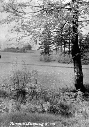Das neu erbaute Hirtsteinhaus von der Satzunger Straße aus