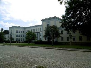 Eisenhüttenstadt: Grundschule "Erich Weinert"