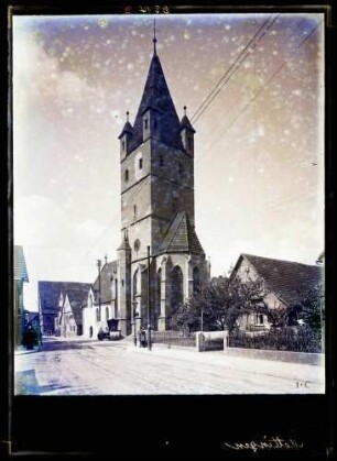 Kirche; Äusseres von Osten
