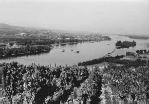 Zerstörte Hindenburgbrücke Rüdesheim/Rhein