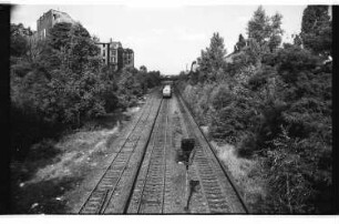 Kleinbildnegative: Bahngelände, Kolonnenstraße, 1980