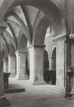 Innenraum, Wechselburg