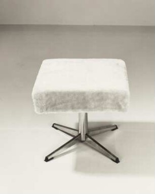 Hocker (Modell B 16)