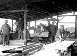 Erster Weltkrieg : Deutsche Soldaten in einem Sägewerk