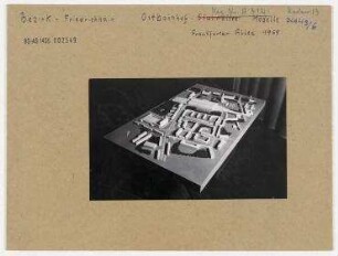 Modell: Areal um den Küstriner Platz (seit 1972 Franz-Mehring-Platz) und Ostbahnhof. Berlin, Friedrichshain, Koppenstraße/Fruchtstraße (seit 1971 Straße der Pariser Kommune)/Küstriner Platz (seit 1972 Franz-Mehring-Platz)/Stralauer Platz/Strausberger Platz