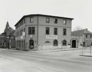 Neugersdorf, Gehöft : Neugersdorf. Gehöft (um 1900), Oberlausitzer Hof, Hauptstraße/Ecke Am Markt. Eckansicht