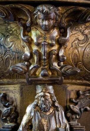 Deutschland. Schleswig Holstein. Husum. Sankt Marien Kirche. Bronzenes Taufbecken 1643