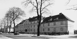 Neuruppin, Fehrbelliner Straße 112 & 113 & 114 & 115 a & 115 b & 116 & 117 & 118