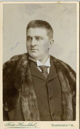 Gura, Hermann (1870-1944?)