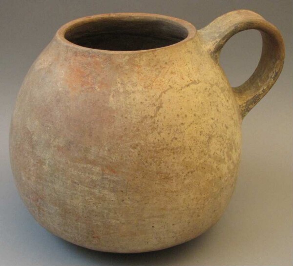 Clay vessel