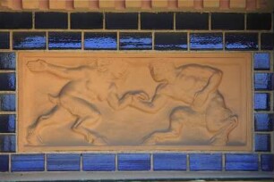 Terrakottareliefs — Tanzende Satyrn