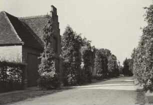 Neuer Garten, Beamtenhäuser