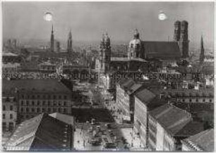 München, Ludwigstraße, Feldherrnhalle und Stiftskirche St. Kajetan (Theatinerkirche)