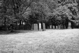 Jüdischer Friedhof mit Gedenkstein; Friedrichsdorf, Im Weinberg