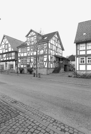 Wohnhaus; Kaufungen, Leipziger Straße 464