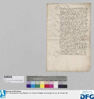 Georg Schürstab, Prior, Conradus Rüdner, Subprior, Hanns Schurling, Heinrich Suppel, Kellner, Sigmundt Wagner, Ludwig Hirssfogel, Hanns Teichsler, Kustos, Jacob Schweytzer, Niclaus Mulich, Zinsmeister, Hanns Messlein, Herman Semler, Vitus Eyssler, Hanns Ketzla, Vitus Ziegler, Sigmund Tröschel, alle Priester, Mattis Kadawer, Hanns Ort, Jorg Pergner, Symon Tragaws, Niclaus Silbereysen, Moritz Han, Blasius Lorgetter, Hanns Rott, Laienbruder, Konventsbrüder des Frauenklosters zu Nürnberg übergeben vor dem Stadtgericht daselbst an Niclaus Grolanndt, Leo Schürstab, Lienhart Tucher und Georg Ketzel, als Pfleger des großen Almosens, die Baulichkeiten, Einkünfte und Kleinode des Klosters. - Siegler: das Stadtgericht.