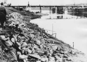 Uferausbau Vorhafen Schleuse Trier/Mosel