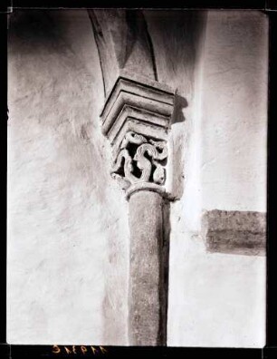 Ulrichskapelle; Kapitelle im Chor innen