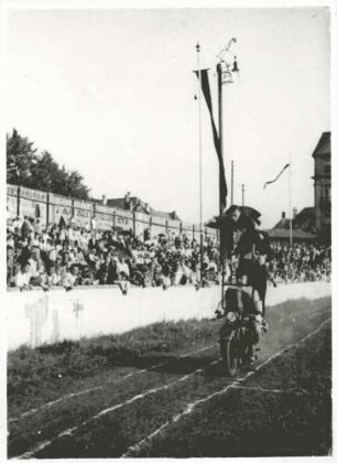 Fünfter Wettkampf für polizeiliche Körperausbildung 17. - 19. Juni 1932 in Karlsruhe