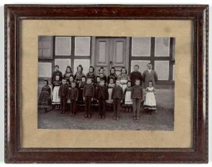 Gruppenbild einer Schulklasse