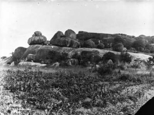 Granitfelsen bei Mwanza : Granitfelsen südlich von Mwanza am Victoria See