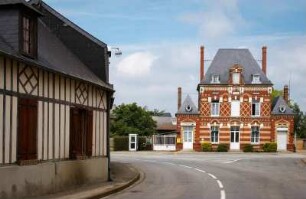 Frankreich. Haute Normandie. Eure. Quittebeuf. Mairie. Typisches Rathausgebäude