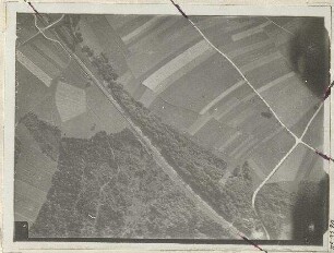 Landschaft nördlich Starnberg, Straßenkreuzung südlich Gauting (2000 m)