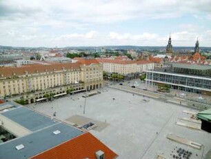 Dresden: Stadtansicht von der Kreuzkirche