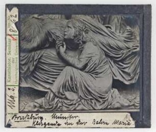 Straßburg, Münster: Marientod-Tympanon, klagende Frau
