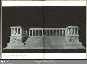 70 La reconstitution de la façade ouest du grand autel